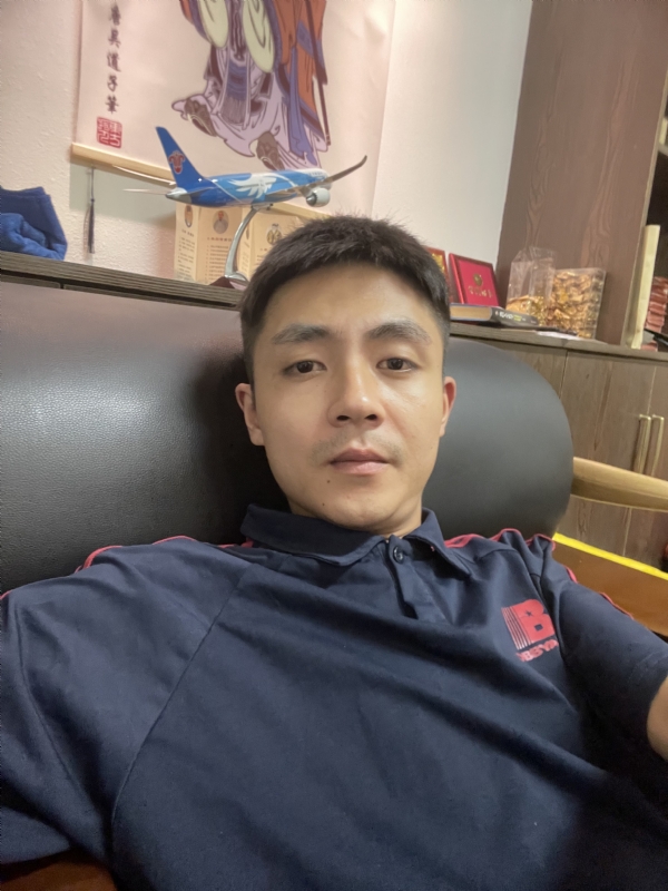 曾曾日上的第一张照片--平和蓝颜知己交友网